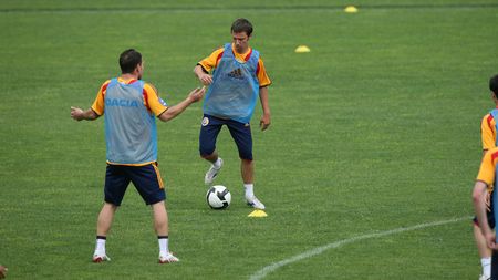 Bucur și Apostol, testați în prima echipă