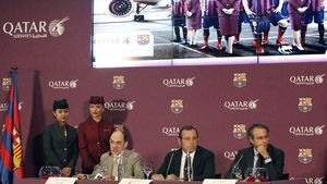 Un nou sponsor pe tricourile Barcelonei! VIDEO Jucătorii catalanilor au făcut show în promo-ul de prezentare