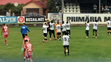 Clubul din Liga 3 sancționat pentru că a folosit jucători pe fals și-a anunțat retragerea din campionat și aruncă vina pe alții, inclusiv pe FRF: ”Noi atât am putut!” O adversară a reacționat: ”E neputința voastră”