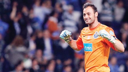 Beto, în vișiniu! Dar la Cluj!** "Feroviarii" l-au deturnat în ultimul moment, Rapid a rămas cu buza umflată