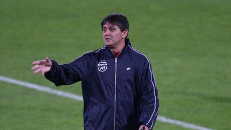 Lăcătuș: "Chiar dacă sunt titulari, jucătorii pot pleca în cazul unor oferte bune"