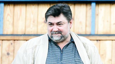 "Gigi are gărgăuni la cap!** Trebuie să-mi dea 500.000 â‚¬ dacă pleacă Lovin, nu 200.000!"