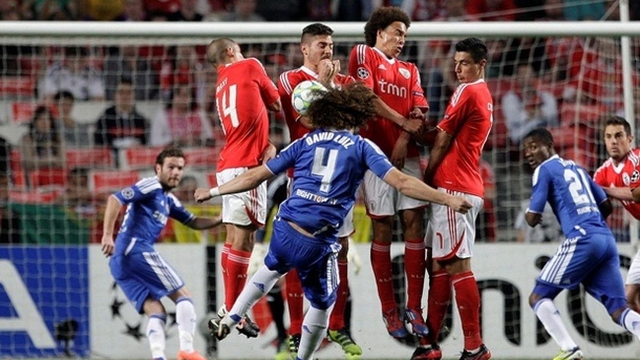 Brazilianul David Luiz și-a prelungit contractul cu Chelsea: "Îmi place totul la club, în special fanii!"