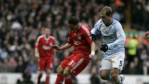 El Zhar, la Liverpool până în 2012