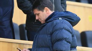 "Cine nu și-ar dori să lucreze cu Porumboiu și cu "copilul meu de suflet", Lăcătuș?"