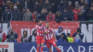 Apariție surpriză în lotul lui Dinamo pentru meciul cu Sepsi. Decizia lui Rednic în cazul fotbalistului trecut pe "linie moartă"