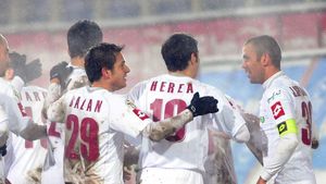 Fostul campion al României a pierdut definitiv procesul cu Rapid și riscă să fie exclus din fotbal! Giuleștenii anunță: „Este de negăsit! Noi am indicat și adresa!”. EXCLUSIV