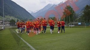 Austriecii de tem de România!** "Jucătorii mei trebuie să fie cu picioarele pe pământ!"