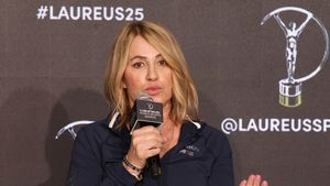 Nadia Comăneci, reacție după moartea lui Ion Iliescu, omul care a refuzat să-i fie naș: „Asta am simțit la recepția de la Cotroceni din anul căsătoriei mele”