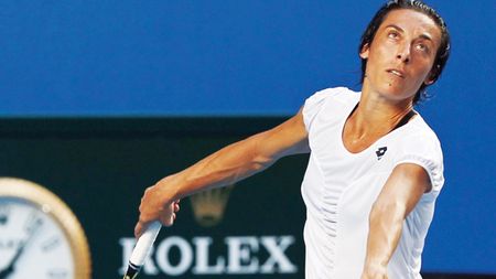 Cel mai lung meci feminin la un turneu de Grand Slam:** 4 ore și 44 de minute