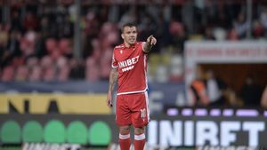 Dan Nistor, memorabil după Dinamo - Viitorul 3-2: "Mi-e foarte dor de Negoiță, am înțeles că și-a făcut implant, probabil nu o să-l mai recunoaștem!"