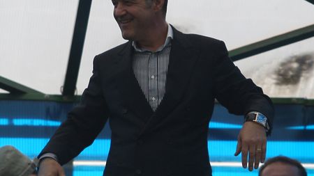 Becali: "S-ar putea să nu mă mai întorc în țară de frica DNA"