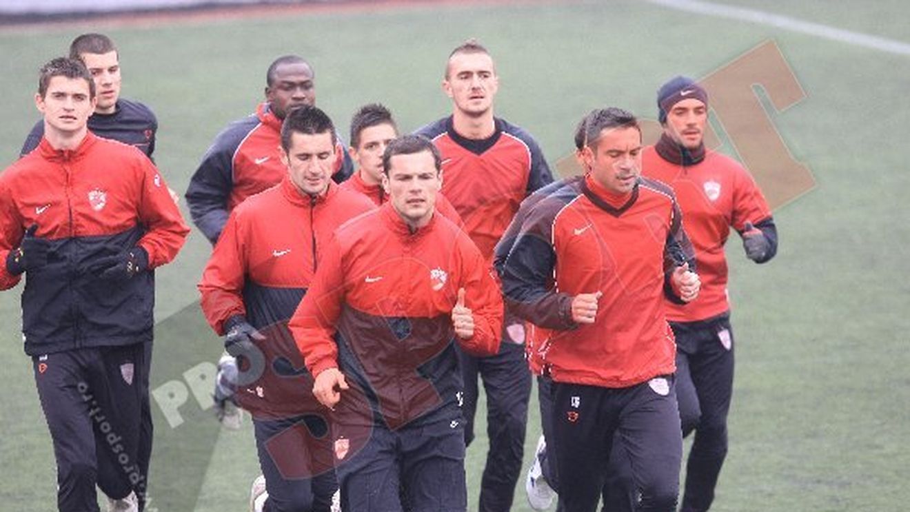 Vlad Munteanu: "Sper să rămânem uniți și să nu dăm unii într-alții!"