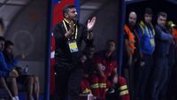 Reacția serii după ce a aflat că Marius Baciu e noul antrenor de la FCSB: „Să nu ne aşteptăm să facă el echipa. Gigi Becali mai trebuie să-l învie pe Ştefan cel Mare!”