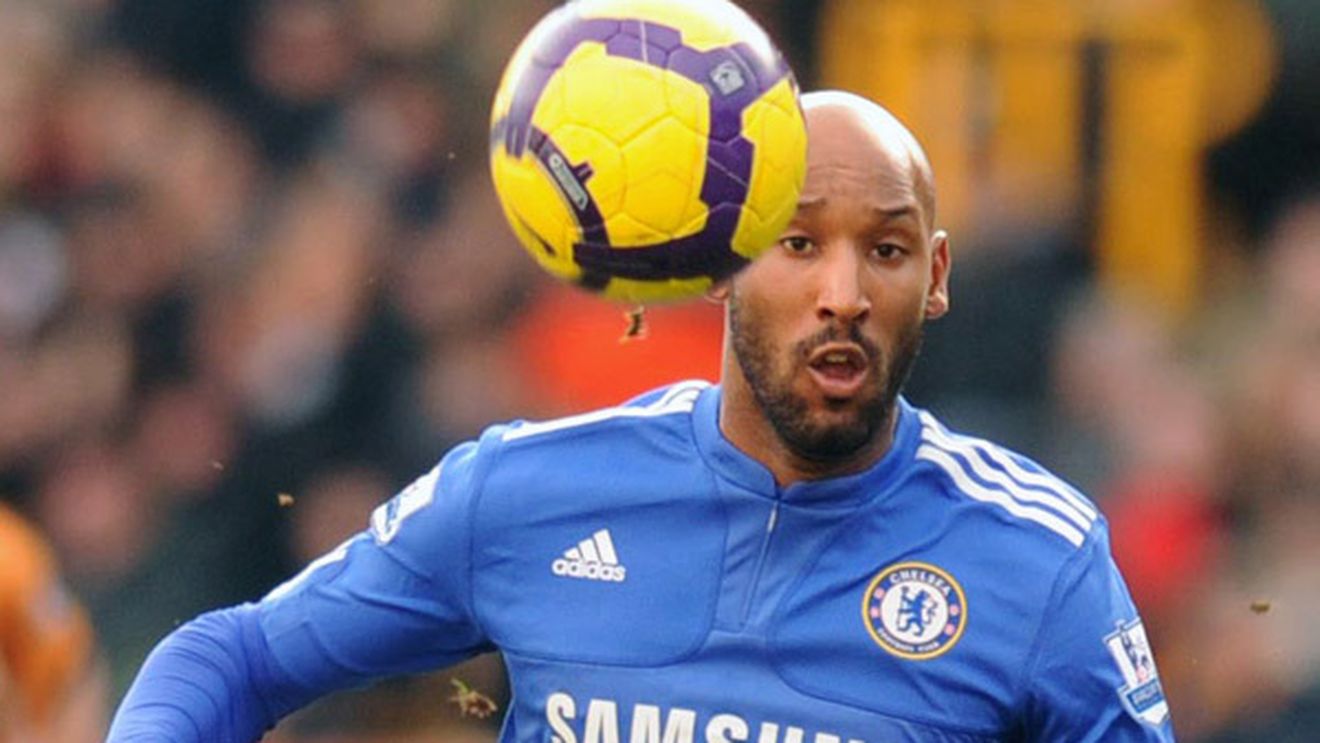 Anelka ar putea ajunge la Manchester United