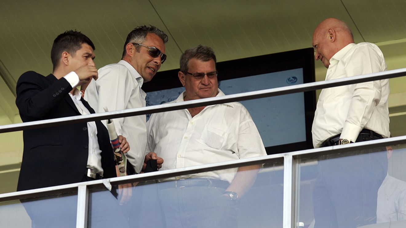 Paszkany: "NU ne interesează Bănel!"** CFR ar putea lua jucători de la deținătoarea EL