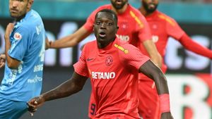 Joyskim Dawa, așteptat cu brațele deschise de un club din Superliga, după ce Gigi Becali l-a criticat dur: „Vai de capul meu! Şi aşa am nevoie de fundaş”