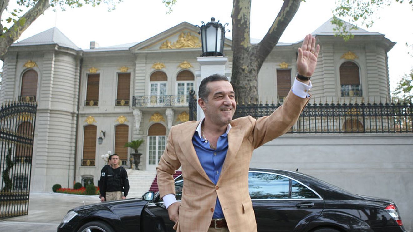 "Eu accept bani de la oricine ca să premiez jucătorii Stelei"