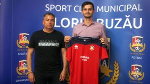 Cutremur în fotbalul românesc: dovezi bombă despre cum pariază un jucător pe meciurile echipei sale! Credea că unele sunt blaturi și e dat de gol de iubita înșelată: „Pariurile erau un drog” EXCLUSIV