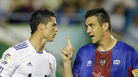 VIDEO** Ronaldo și fair-play-ul...Cel mai "murdar" fault al week-end-ului