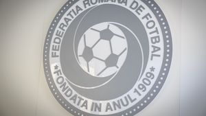 18 echipe și-au depus dosarul de licențiere pentru Liga 1, iar una a "picat" la Comisii. Clubul refuzat de FRF