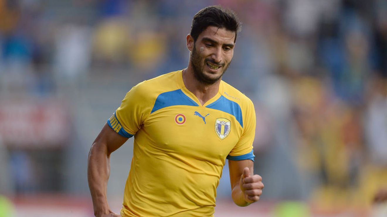 Impresarul lui Hamza susține că are de recuperat bani de la Petrolul: "Dacă nu achită datoria, vom cere insolvența." Replica ploieștenilor: "Contractul semnat cu Joița este nul"