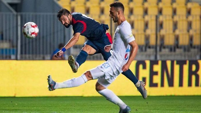 Omul care l-a descoperit pe Mihai Voduț, dezvăluiri despre fotbalistul suspendat pentru pariuri: "Suferă enorm! Când l-am găsit era supraponderal şi l-am luat cu 200 de dolari". EXCLUSIV
