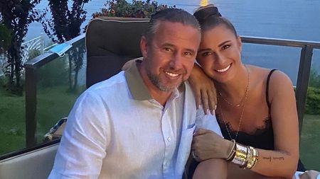 Interviu exploziv cu Anamaria Prodan, soția lui Laurențiu Reghecampf, despre zvonurile privind divorțul! Le distruge pe presupusele amante: „Nu ar coborî niciodată în lumea prostituatelor” | EXCLUSIV