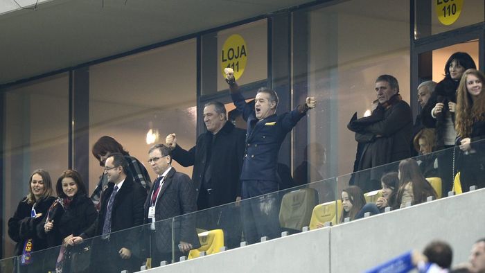 EXCLUSIV | Ultimul "transfer" al FCSB e deja făcut, lipsește doar prezentarea oficială! FOTO | ProSport l-a surprins în tribune la derby-ul FCSB - CFR, pe Arena Națională