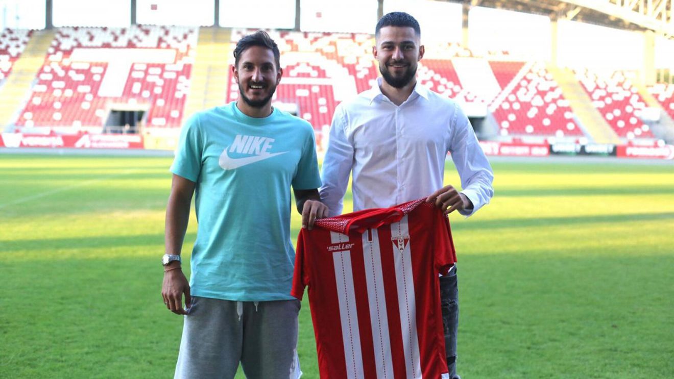 UTA l-a transferat pe fundașul dreapta al naționalei Muntenegrului! Marko Vukčević: „Sunt aici să lupt pentru acest club incredibil!” Cu arădenii a semnat și căpitanul Ripensiei
