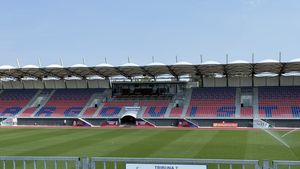 Stadionul din Târgoviște a fost omologat astăzi pentru Liga 1! FCSB - UTA Arad se va juca pe „Eugen Popescu”, pe un gazon impecabil! EXCLUSIV