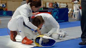 Echipa feminină de spadă a cucerit medalia de argint la etapa de Cupă Mondială de la Johannesbourg. România a fost învinsă de campioana olimpică, China