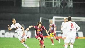 Grigoraș luptă cu statistica! Dinamo a învins-o pe CFR în ultimele două partide jucate în Gruia, "Grig" i-a învins pe "câini" de doar trei ori în carieră