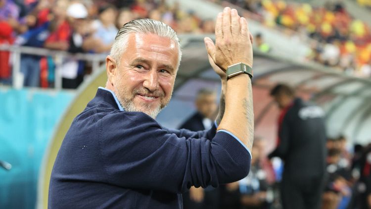 Reghecampf, de neînduplecat. Ce s-a întâmplat pentru prima dată la FCSB în meciul cu Oțelul