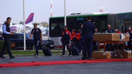 Malta U21 a aterizat la București cu 11 jucători noi în lot, pentru meciul cu România, după ce a fost lovită crunt de COVID-19 | GALERIE FOTO EXCLUSIV
