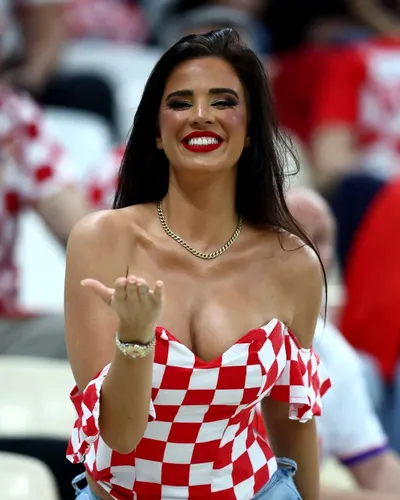 Ivana Knoll, cea mai sexy fană a Cupei Mondiale, în lacrimi. Modelul a devenit o mare senzație pe Instagram