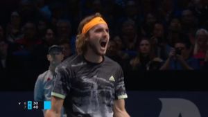 Tsitsipas câștigă autoritar duelul debutanților în Grupa Andre Agassi, la Turneul Campionilor. Mezinul întrecerii de la Londra a servit impecabil în fața lui Medvedev
