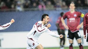 Petrescu: "Hamburg are o problemă cu echipele românești"