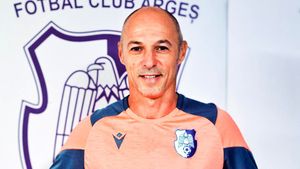 Bogdan Andone, anunțat oficial de CFC Argeș! Durata contractuală a antrenorului