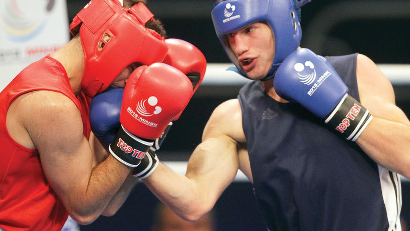 Meci de baraj între Bogdan Juratoni și Cătălin Paraschiveanu pentru mondialele de box