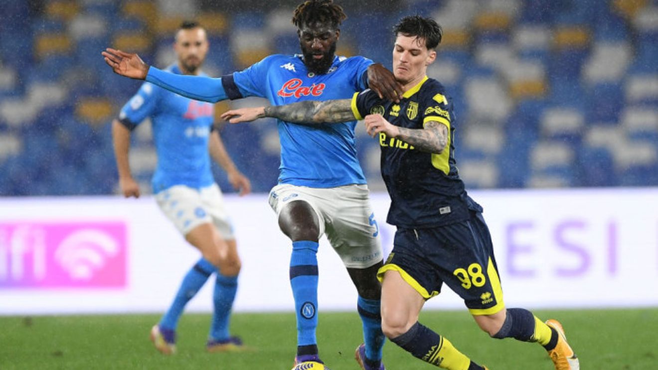 Antrenorul Parmei, mesaj direct despre Dennis Man: „Se chinuie să înțeleagă anumite situații!” Ce spune despre Valentin Mihăilă