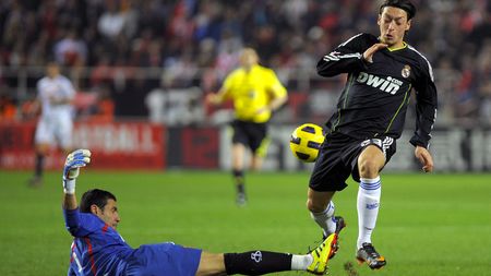 Portarul spaniol Andres Palop și-a anunțat retragerea din activitate