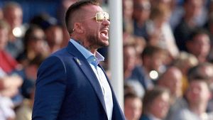 Nici Gigi Becali n-ar fi în stare de așa ceva! S-a dat singur afară, apoi a transferat 37 de jucători