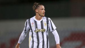 Radu Drăgușin, totul despre aventura la Juventus: „Îl văd pe Cristiano Ronaldo la televizor cum bate recorduri și a doua zi mă antrenez cu el!” | VIDEO
