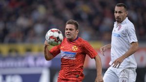 Vacanța lui Adi Popa, distrusă de un ciclon! Unde se află jucătorul de la FCSB | FOTO