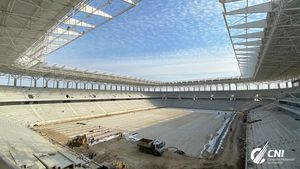 Imagini noi de la stadioanele Ghencea, Giulești și Arcul de Triumf! Se lucrează la foc continuu în plină pandemie de coronavirus | FOTO