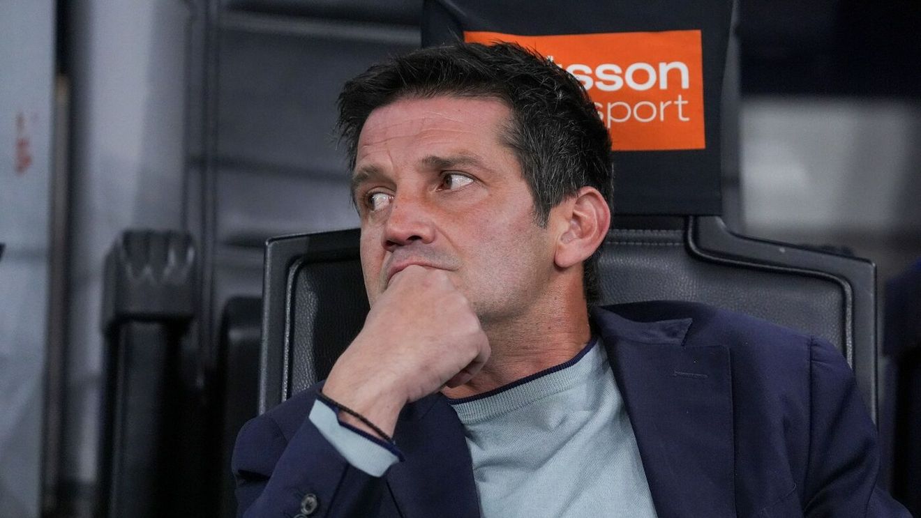 Chivu a cerut 90.000.000 de euro pentru trei „implanturi”