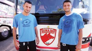 Transferurile lui Axente și Scutaru la Dinamo au intrat în impas: "Au fost contacte cu cei de acolo, dar nimic nu e sigur"