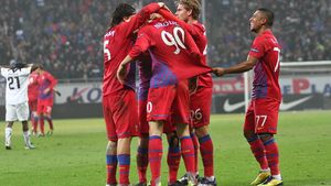 Steaua are la dispoziție o zi pentru ULTIMUL transfer al iernii!** Becali îi mai dă o lovitură lui Borcea: 300.000 â‚¬ pentru jucătorul pe care Dinamo l-a RATAT