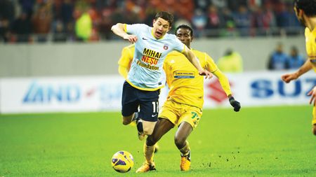 Steaua, acuzată că dă bani negri! Ce apare în dosarul în care Craiova susține că i s-au "furat" jucătorii